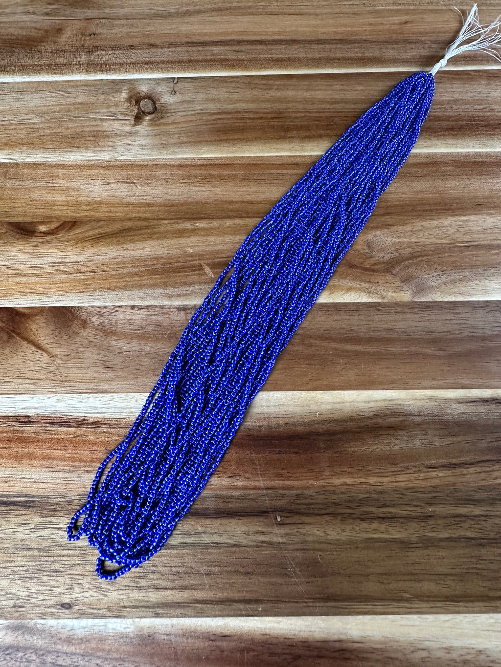 Czech Strung Glass Seed Bead - 11/0 Op Peppermint Navy/White