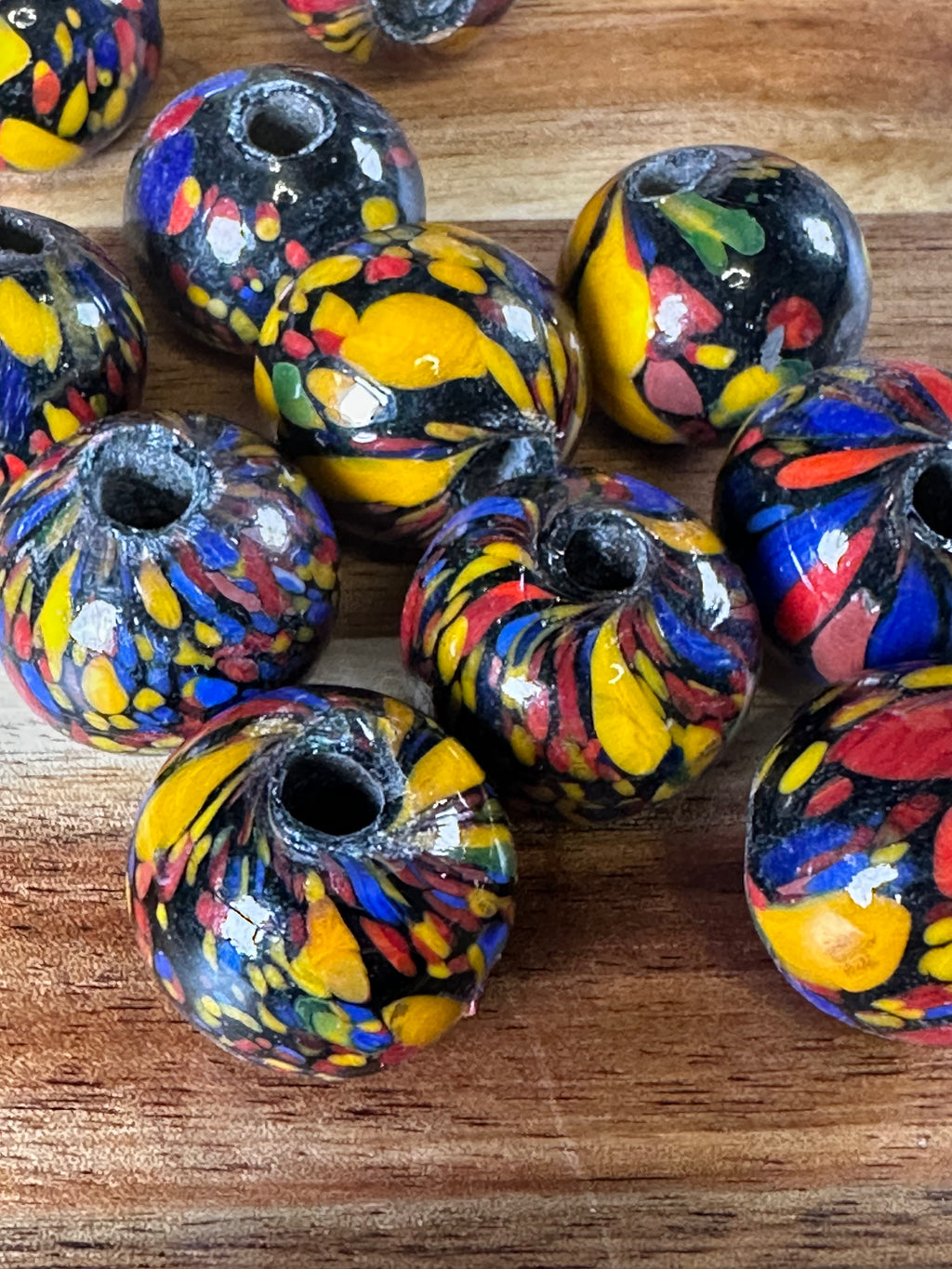 20mm Glass Beads Color Mix 2 (4OZ)