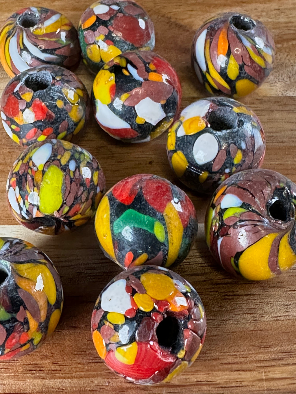 20mm Glass Beads Color Mix 9 (4OZ)