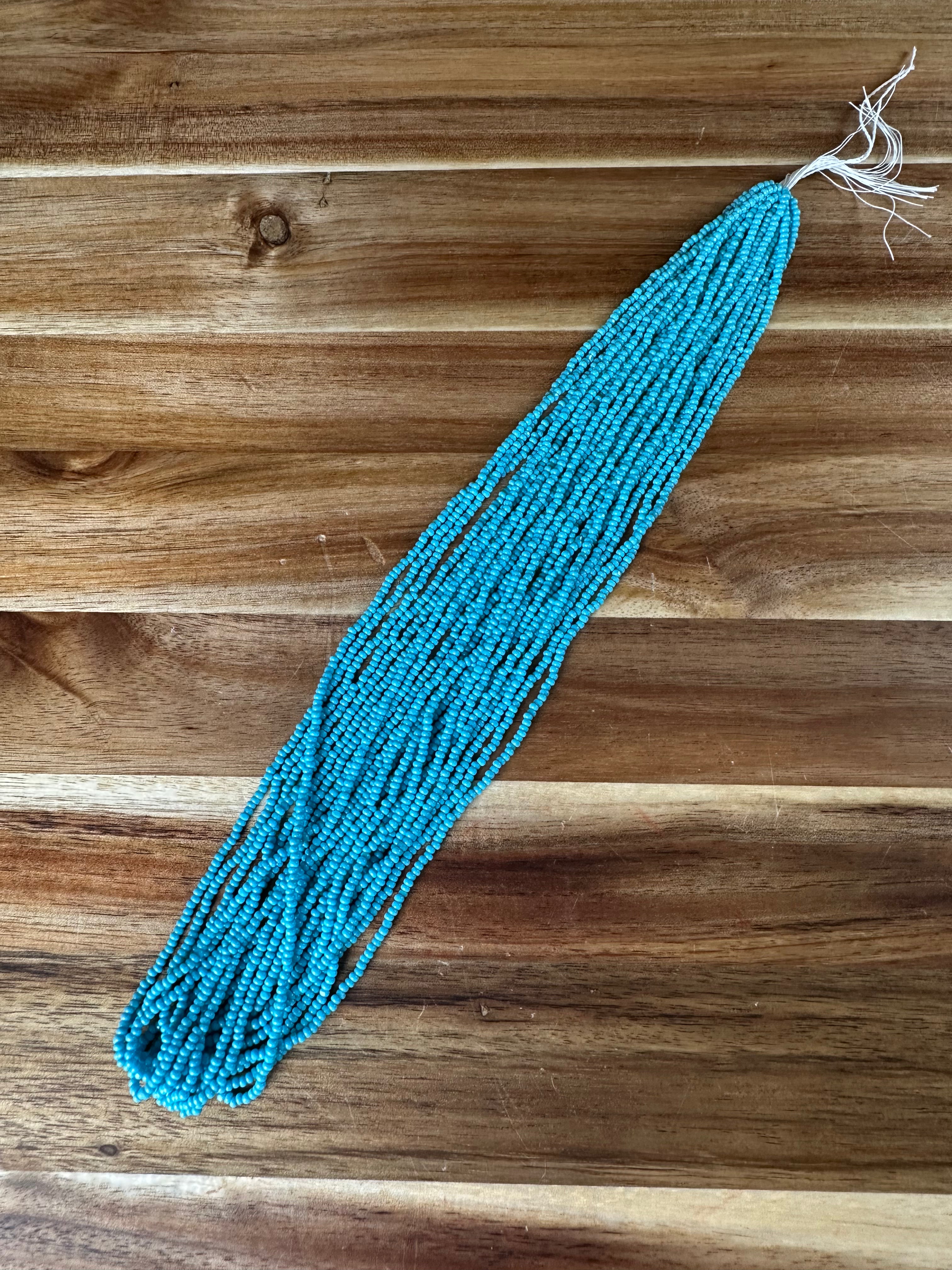 11/0 True Cut Op DK Turquoise Blue