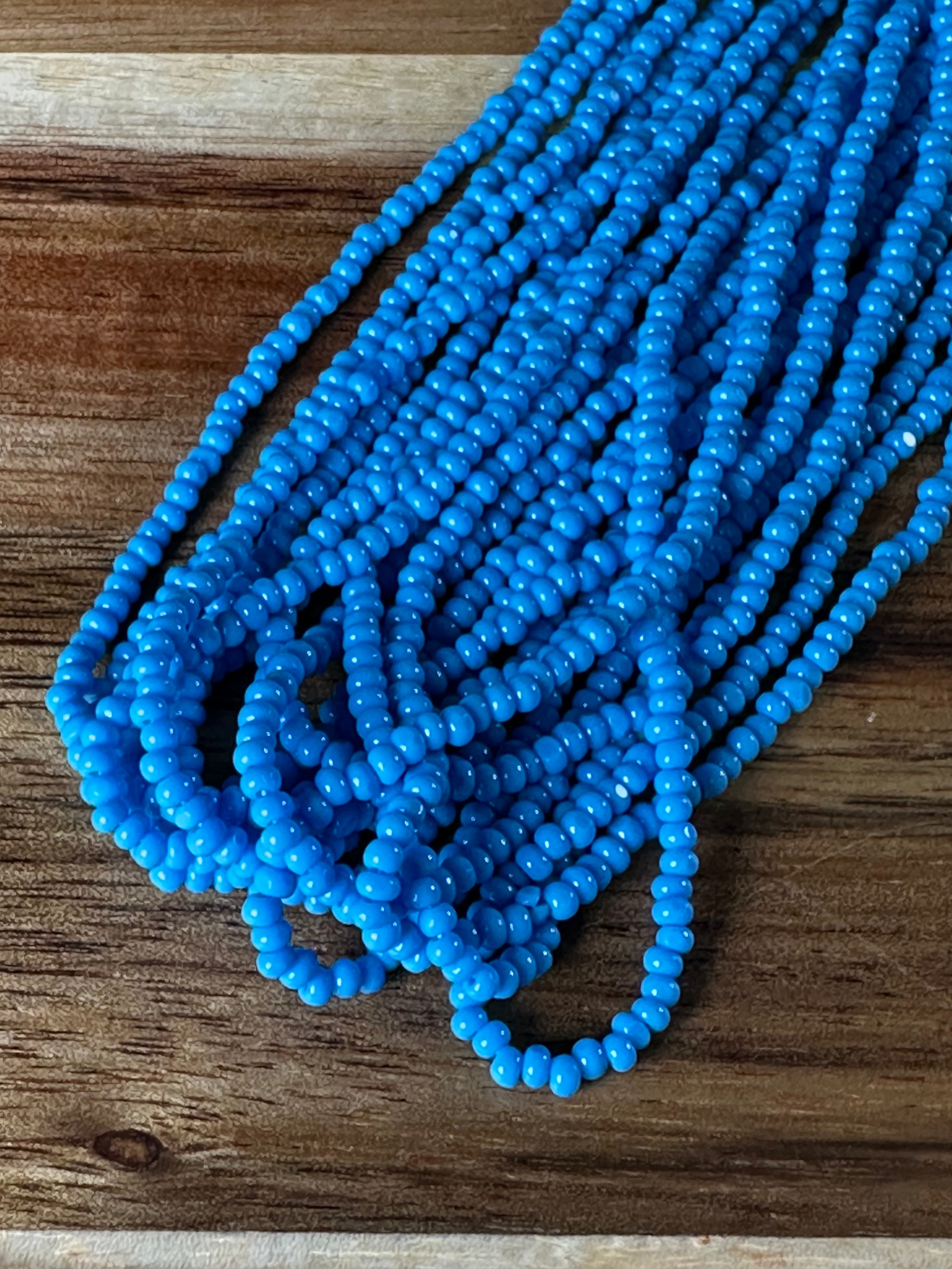 11/0 True Cut Op Teal Blue