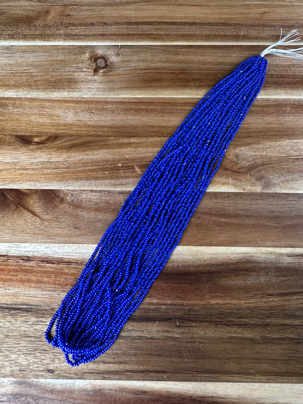 11/0 True Cut Op Medium Royal Blue