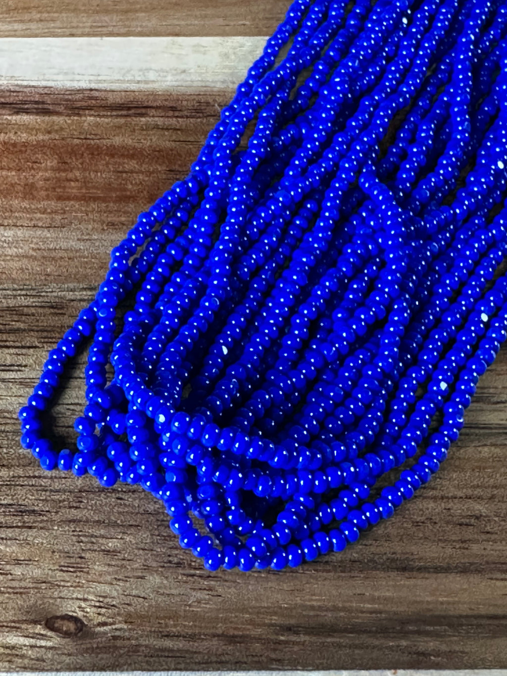 11/0 True Cut Op Medium Royal Blue