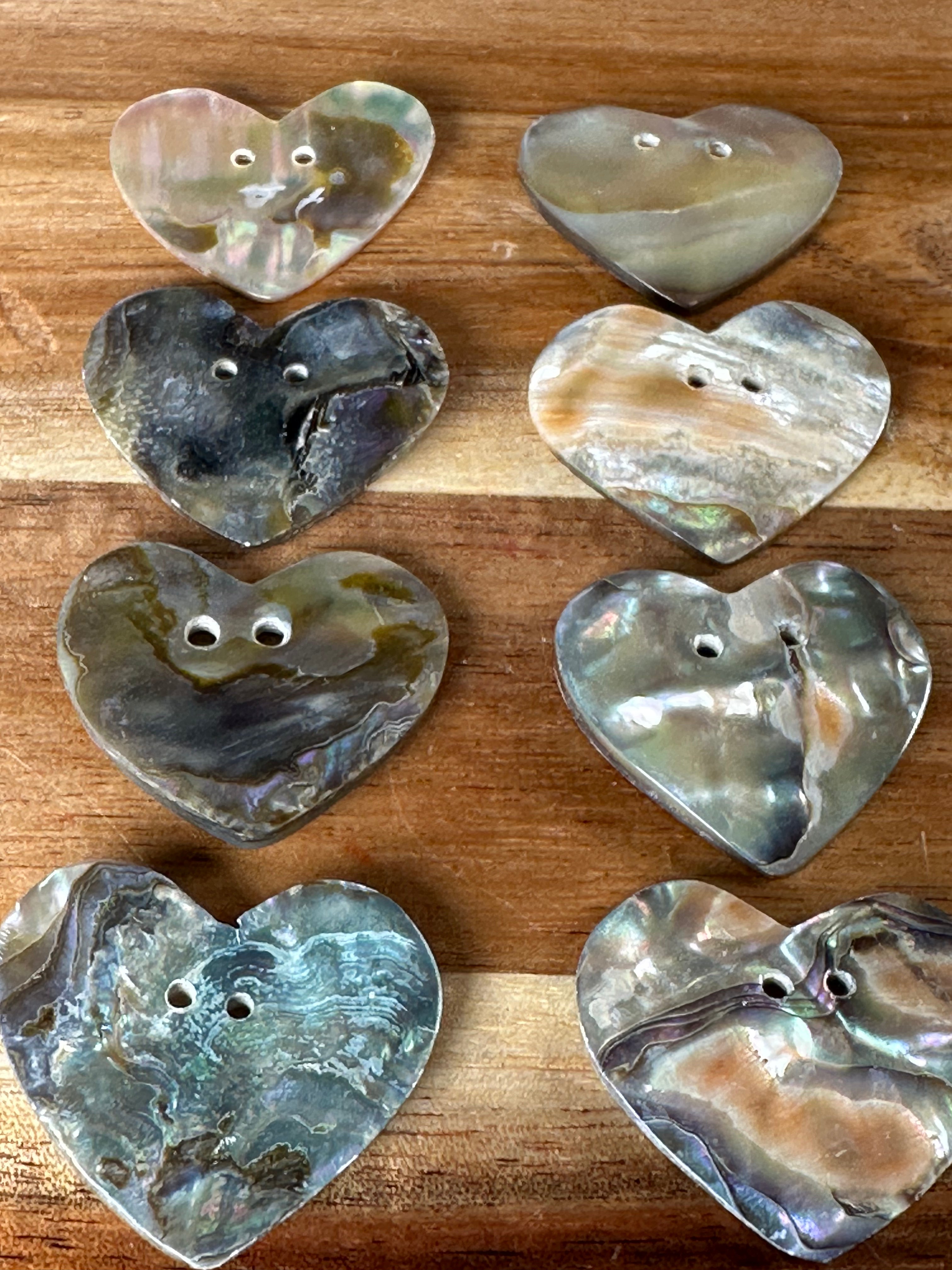Abalone Conch Button Heart 1” (1 Piece)