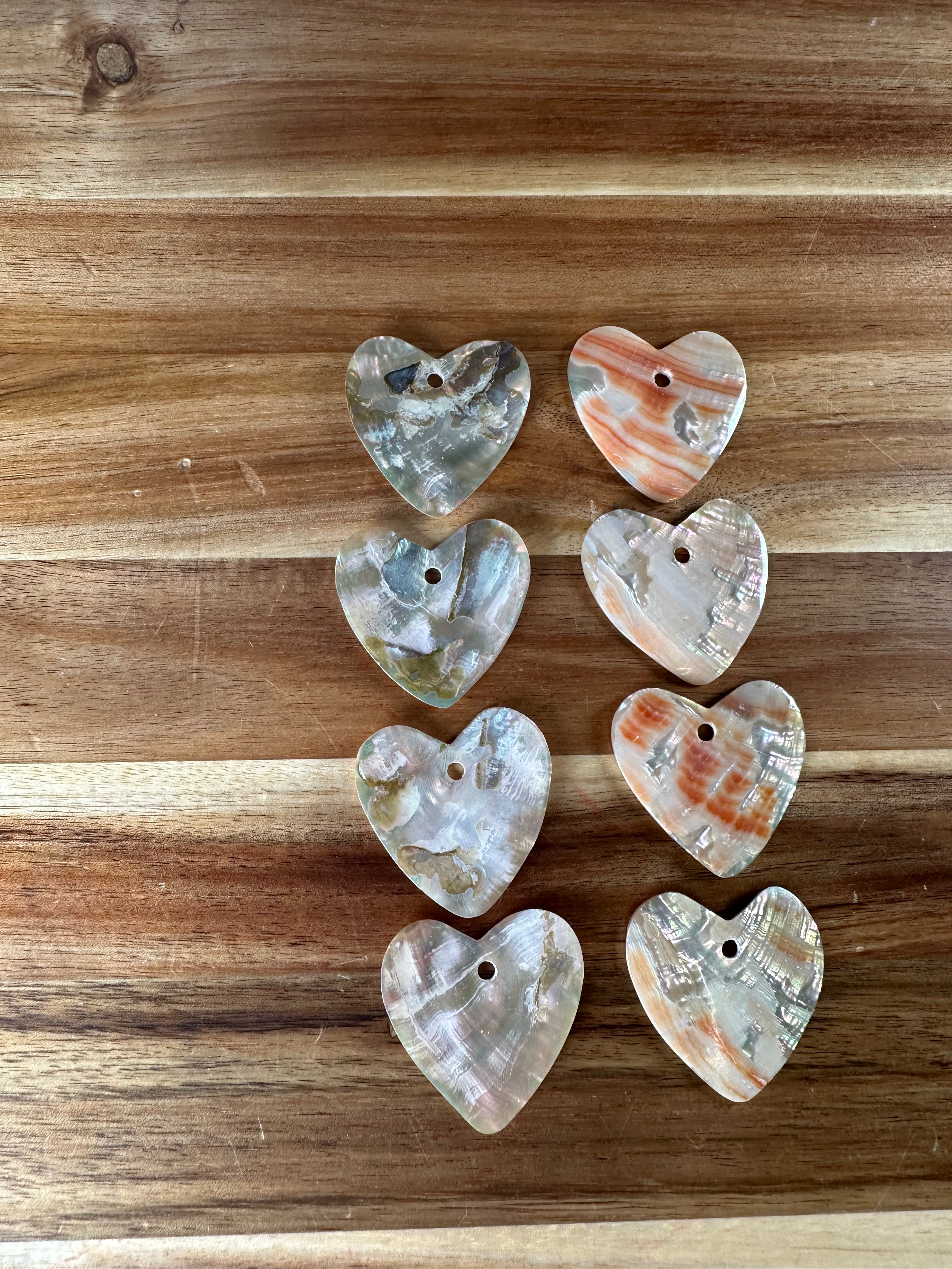 Red Abalone Conch Heart 1 3/8” (1 Hole/1 Piece)