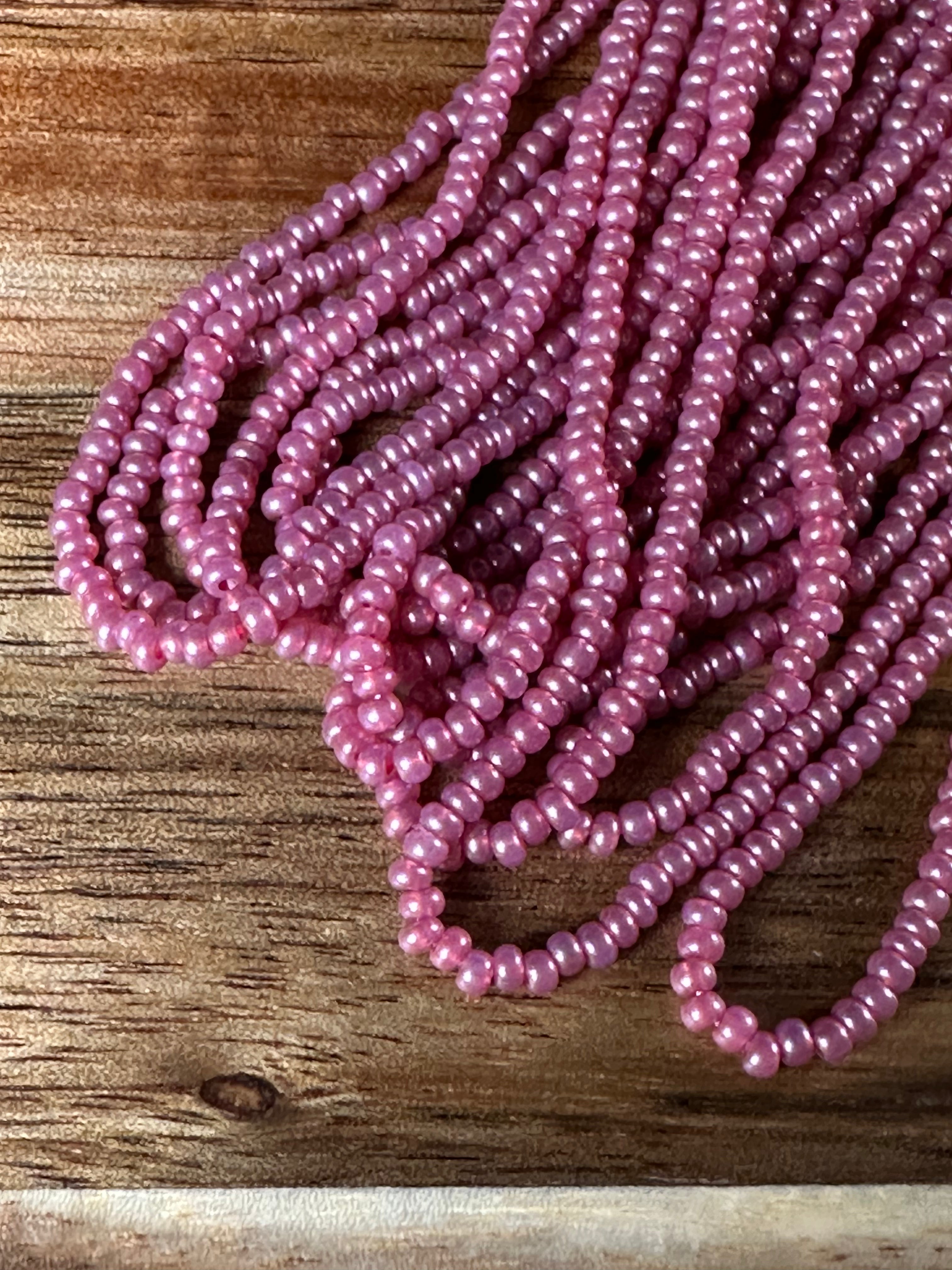 Czech Strung Glass Seed Bead - 11/0 Op Light Vintage Rose